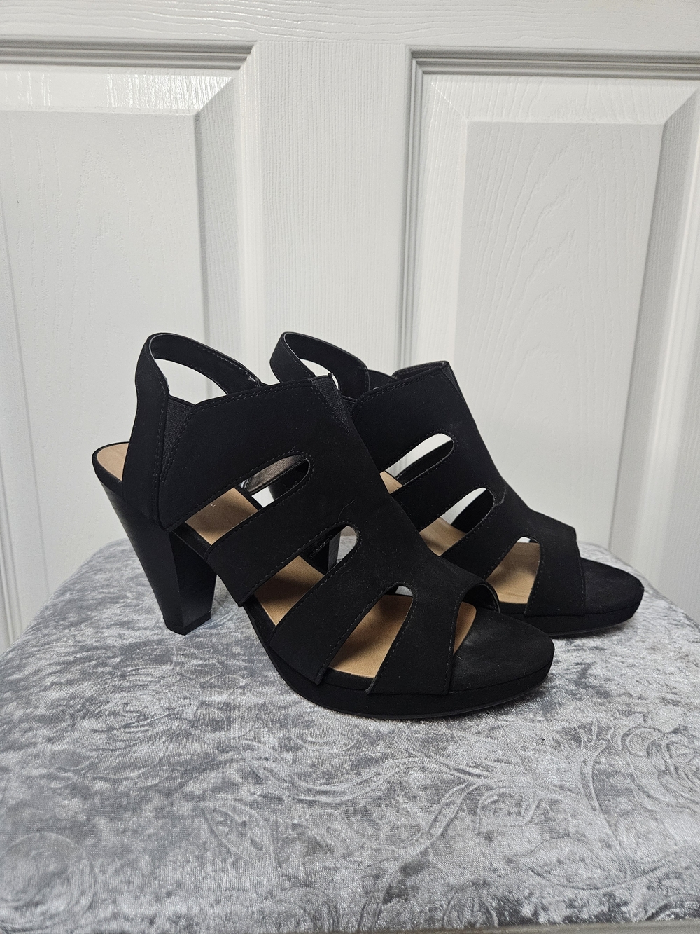Women's Black Cutout Slingback Heels